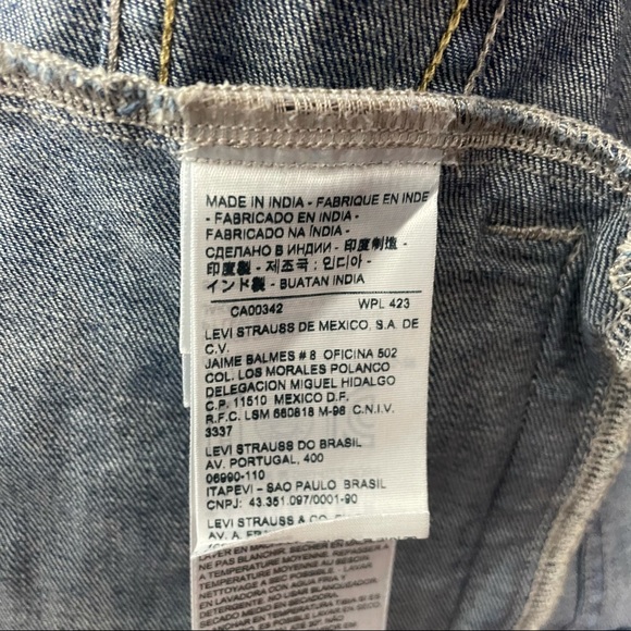 LEVI’S Jean Jacket Stretch Denim Button-front Medium DIY project - Picture 4 of 7